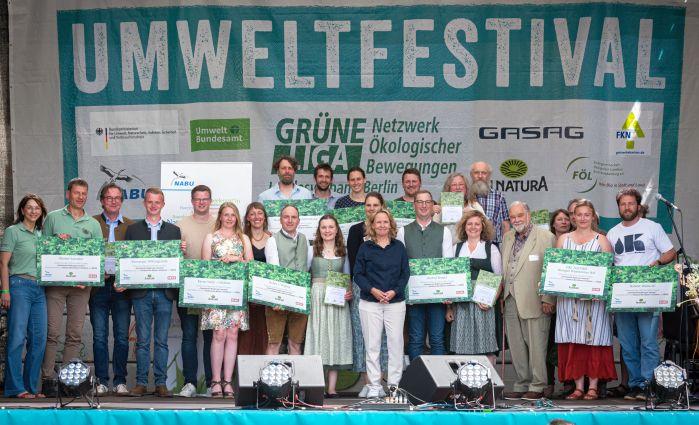 NABU-Umweltpreis an Biobetriebe